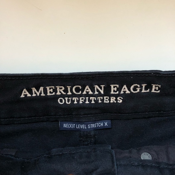 Black American Eagle high rise shorts - Picture 12 of 14